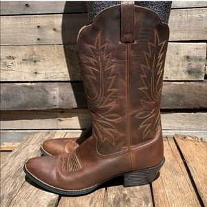 🌻Ariat Brown Cowgirl R Toe Boot Size 9.5 B